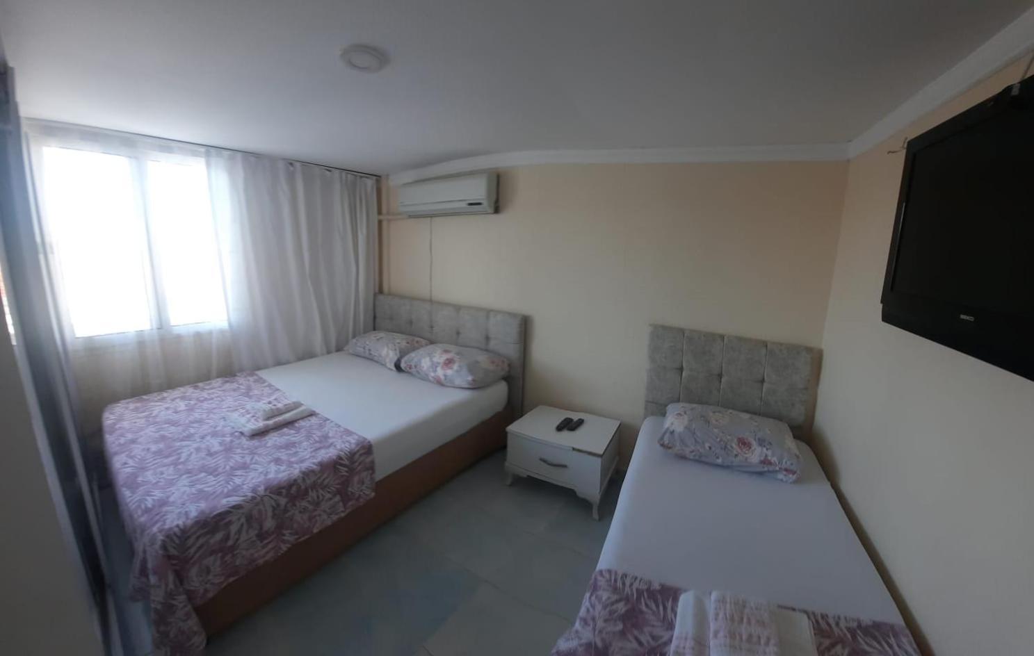 Beyaz Apart Pansiyon Çeşme Exterior foto
